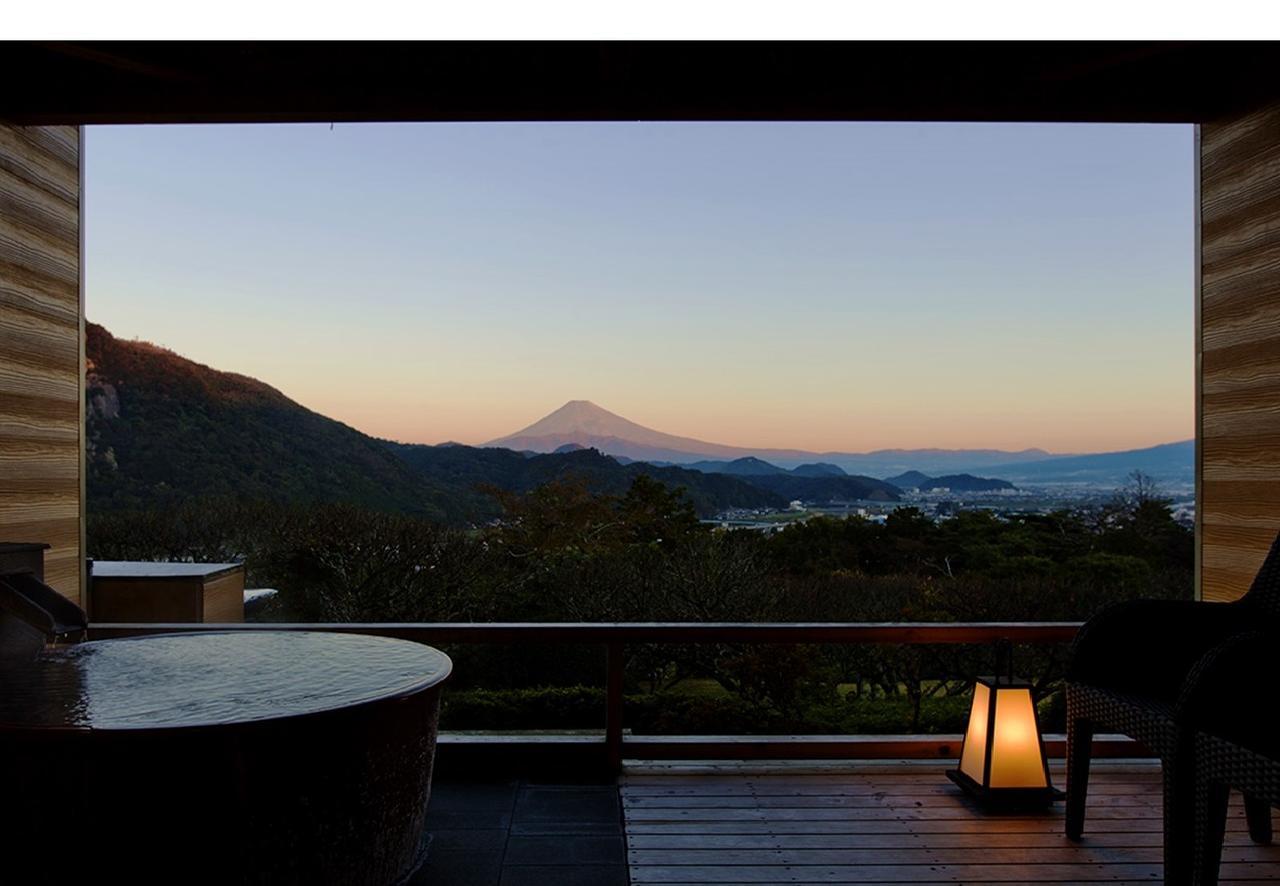 Ohito Hotel Izunokuni Eksteriør bilde